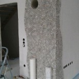 Wandecke verziert mit Mosaik